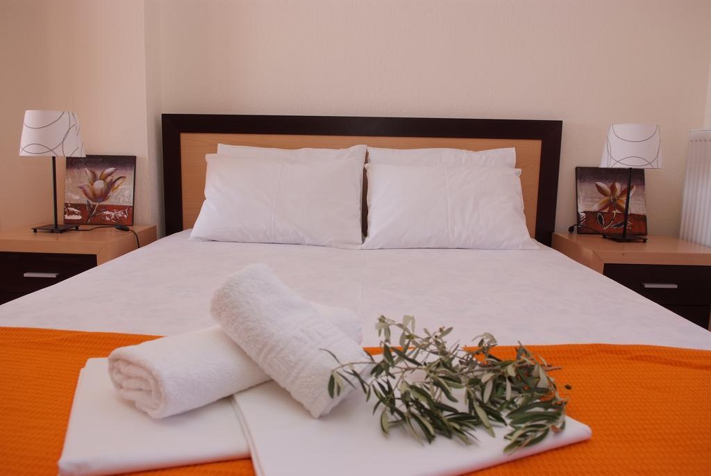 Sofia Luxury Maisonettes Nikiti  Quarto foto