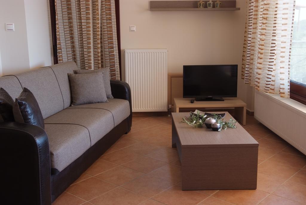 Sofia Luxury Maisonettes Nikiti  Quarto foto
