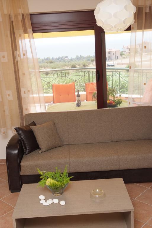 Sofia Luxury Maisonettes Nikiti  Quarto foto