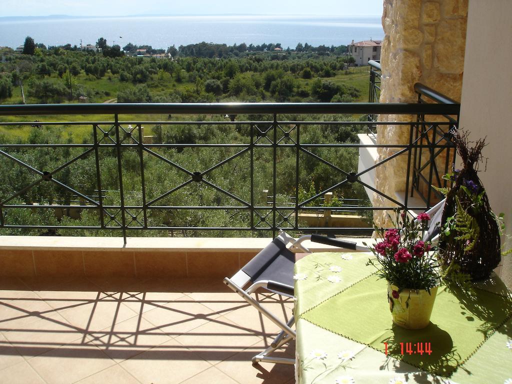 Sofia Luxury Maisonettes Nikiti  Quarto foto